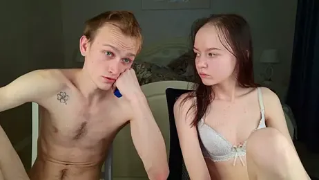 WeksaMur webcam stripchat model stream image