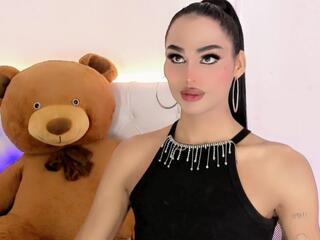 Amal Baddell webcam model stream image