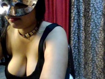 Naughtyladki webcam model stream image