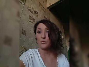 8BESTGirl8 webcam model stream image