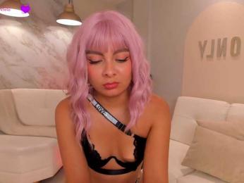 NinaBlum webcam model stream image