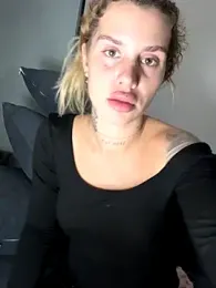 EmiliaCatalina webcam stripchat model stream image