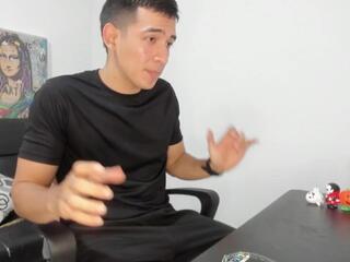 Mikee Scooth webcam model stream image