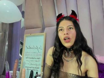 sashsapety webcam bongacams model stream image