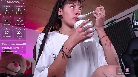 _sharlotte777 webcam stripchat model stream image