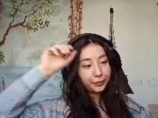 maibiehl webcam model stream image