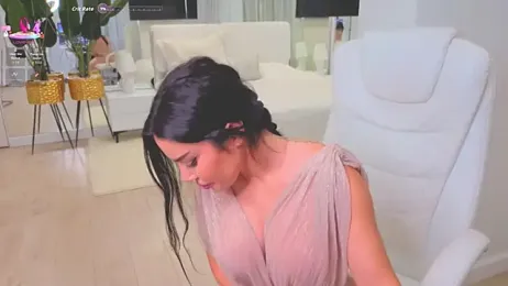 wowEva webcam model stream image