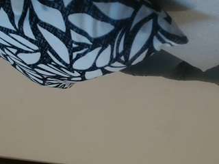 melons2001 webcam model stream image