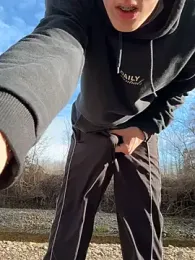 alexyourboy webcam model stream image