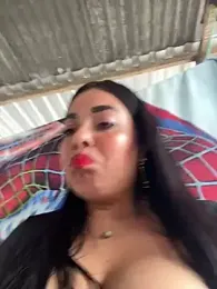 _SARA_69 webcam model stream image