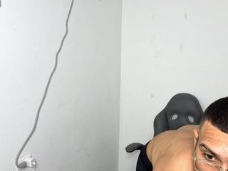 Rocco Saez webcam model stream image