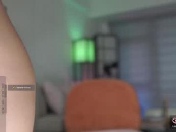 belle_adrienne webcam model stream image