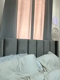 emma05 webcam model stream image