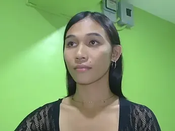 Urfucking_khloe1 webcam stripchat model stream image