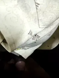 RNlov webcam model stream image