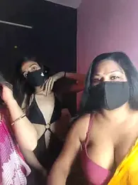 cutee__crazy webcam model stream image