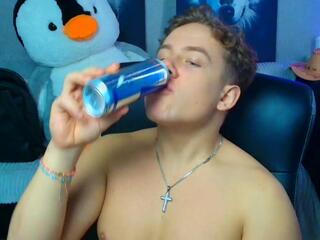 Zeke Carter webcam model stream image