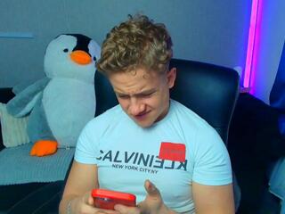 Zeke Carter webcam model stream image