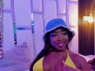 miia-schwarz webcam model stream image