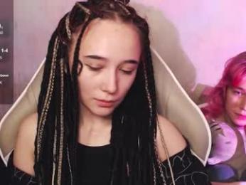 robin_yours webcam chaturbate model stream image