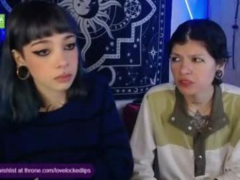 lovelockedlips webcam model stream image