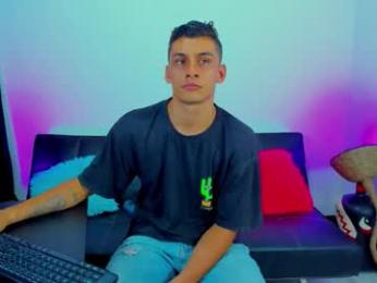 max_wild01 webcam model stream image