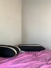 StrawberryXpeach webcam model stream image