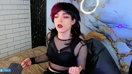 MaeveKuro webcam model stream image