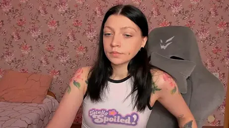 LolaRozzie webcam stripchat model stream image