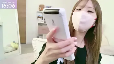 -SHINON- webcam model stream image