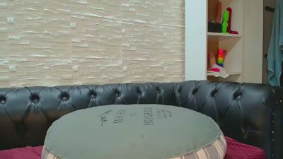 AmelieAndRoss webcam model stream image