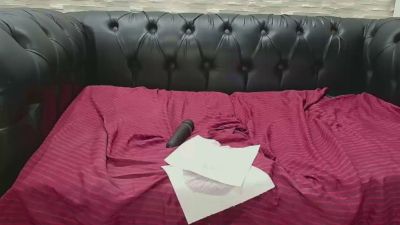 AmelieAndRoss webcam model stream image