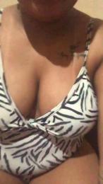 Valzinha25 webcam model stream image