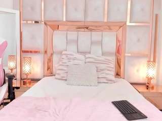 carlee-jones webcam model stream image