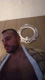 Viki84 webcam model stream image