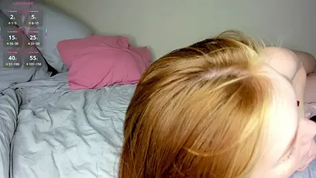 Red_FoxGirl webcam model stream image