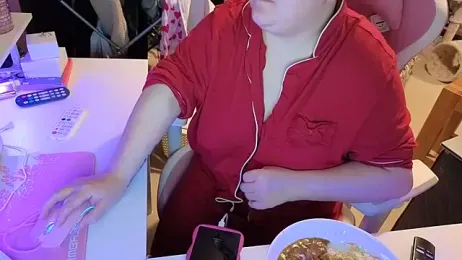 Tallulah-rose-x webcam model stream image