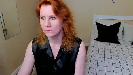 FoxySophia webcam model stream image