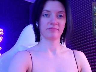 roxy-riot webcam camsoda model stream image