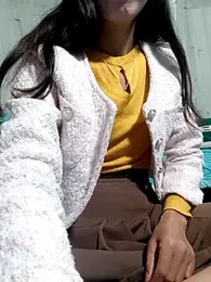 Sweet_Toy20 webcam model stream image