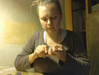 Frummi webcam model stream image