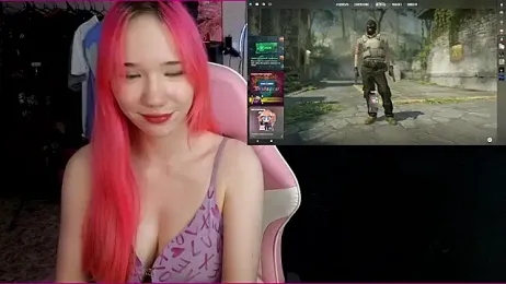 Maya_Viola webcam model stream image