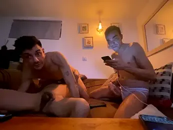 Chaud06_french webcam model stream image