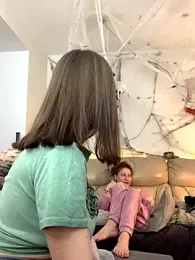 HotCaramellsTV webcam model stream image