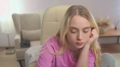 KylieSeher webcam model stream image