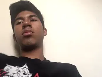 Mangopitudo webcam model stream image