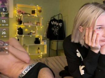 VeryRareTwins webcam model stream image