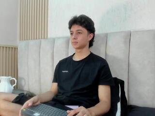 Ethan Lowell webcam model stream image