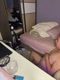 YoY-man webcam stripchat model stream image