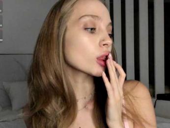 LISABABYMETAL webcam model stream image